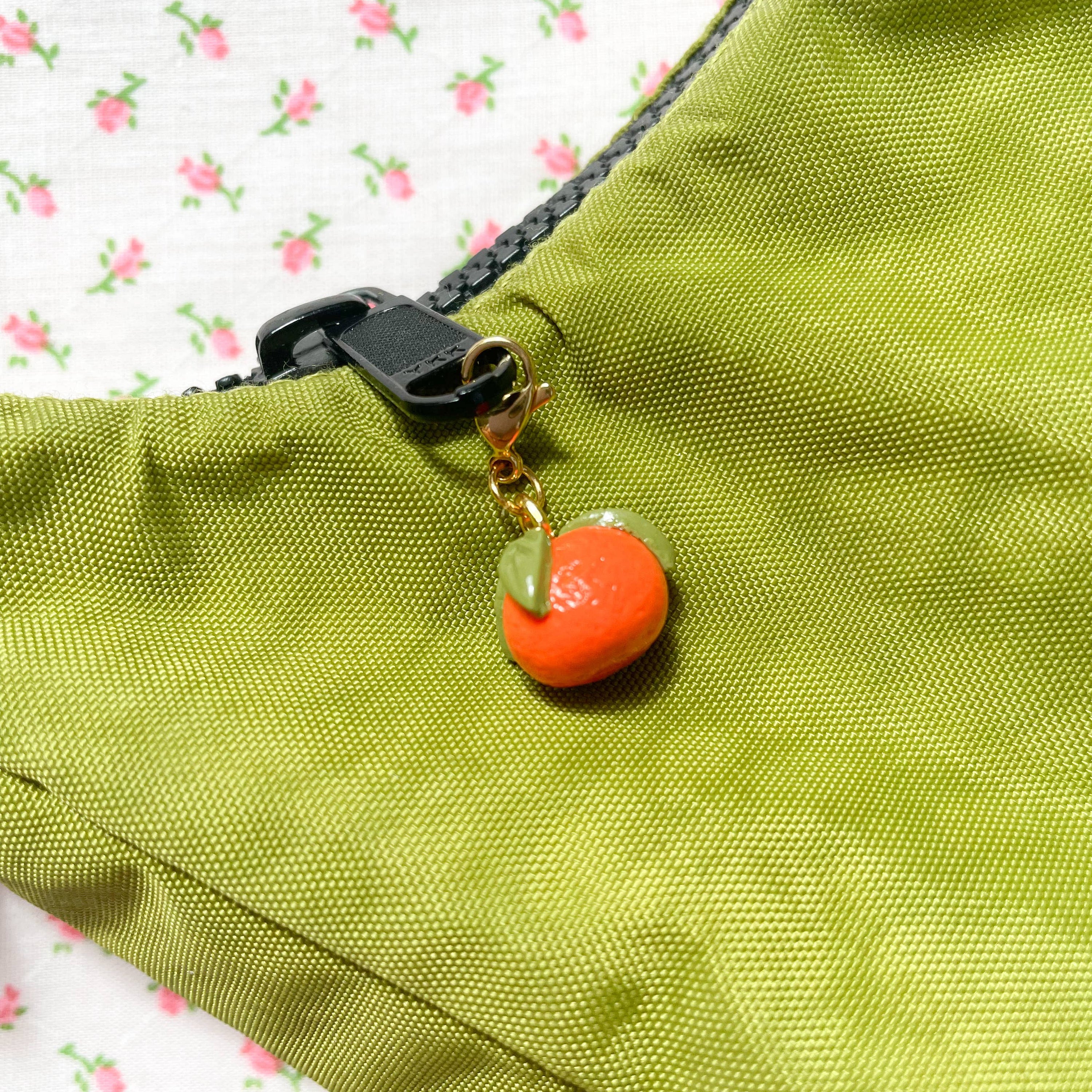 Petit Breloque "Clementine"