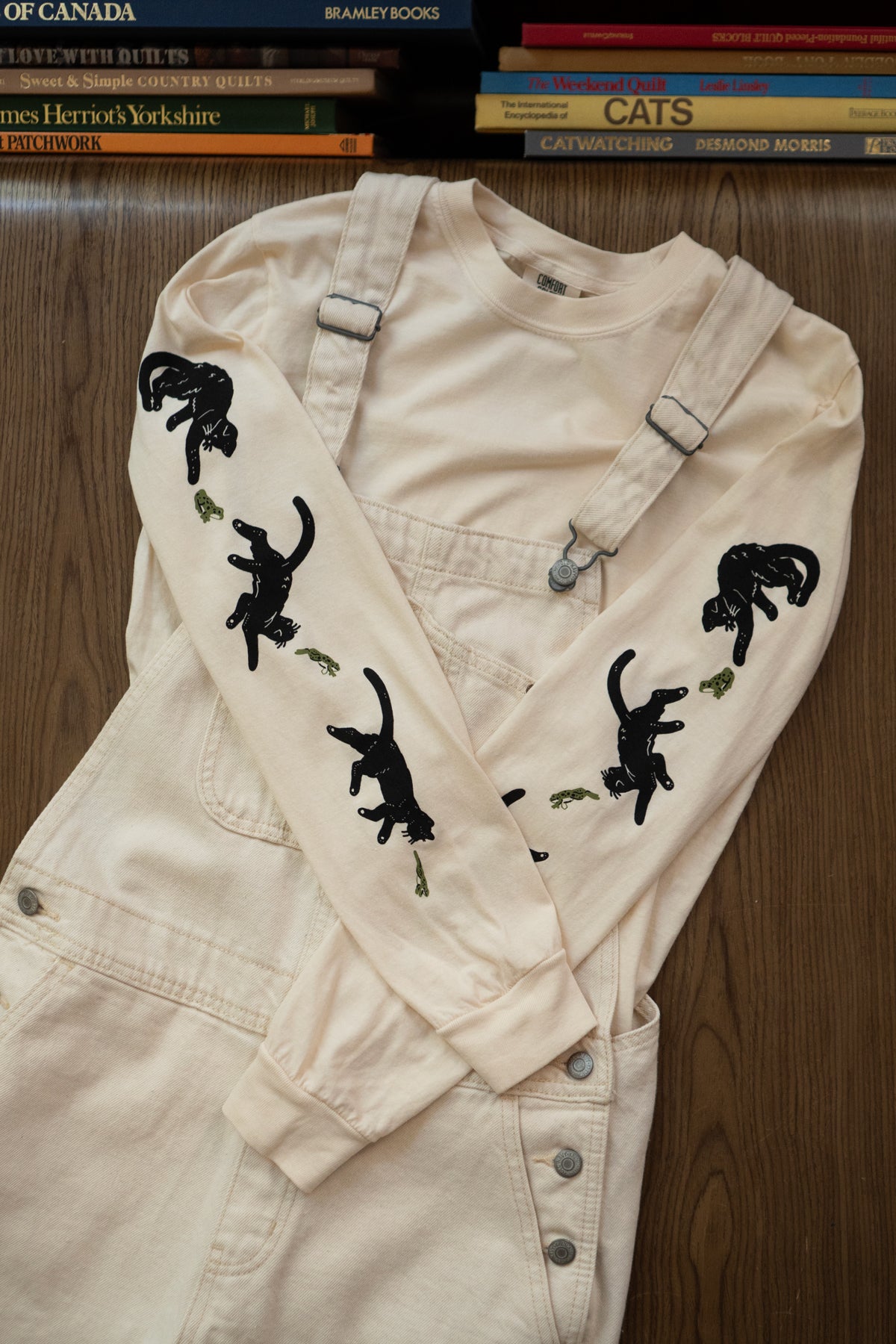 Frenemies Long Sleeve Tee | Cream