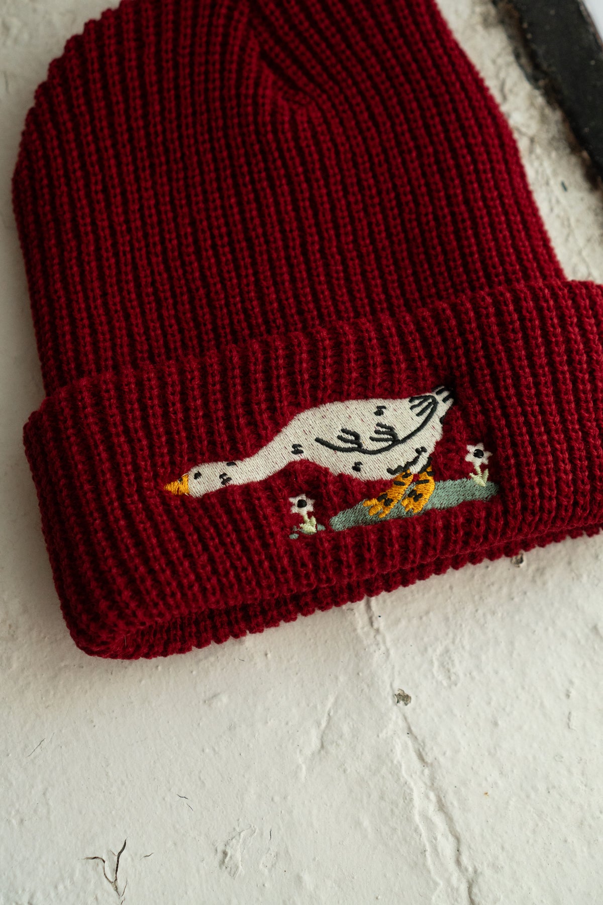 Reaching Shaker Stitch Beanie | Cranberry
