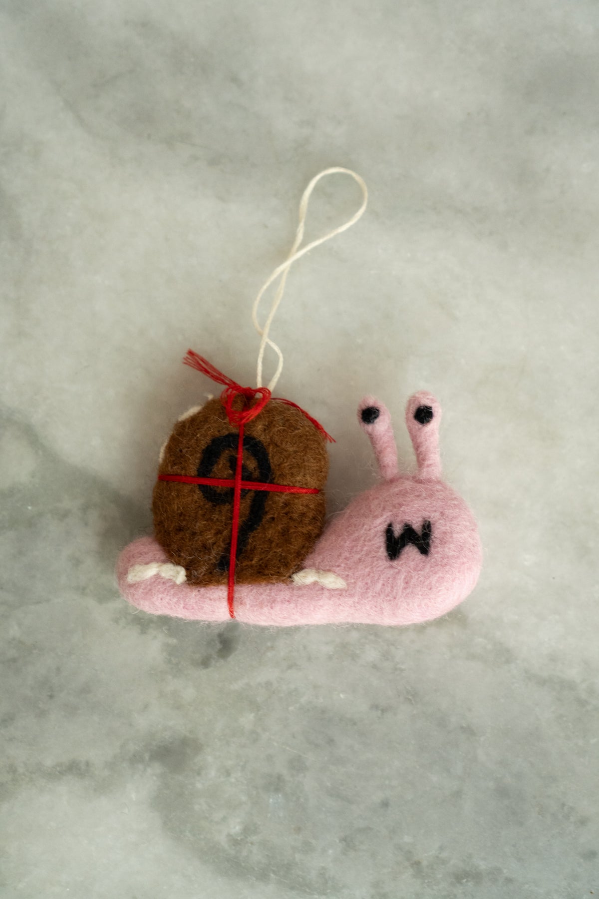 Ornement en Laine Feutrée 'Slowly Snail'