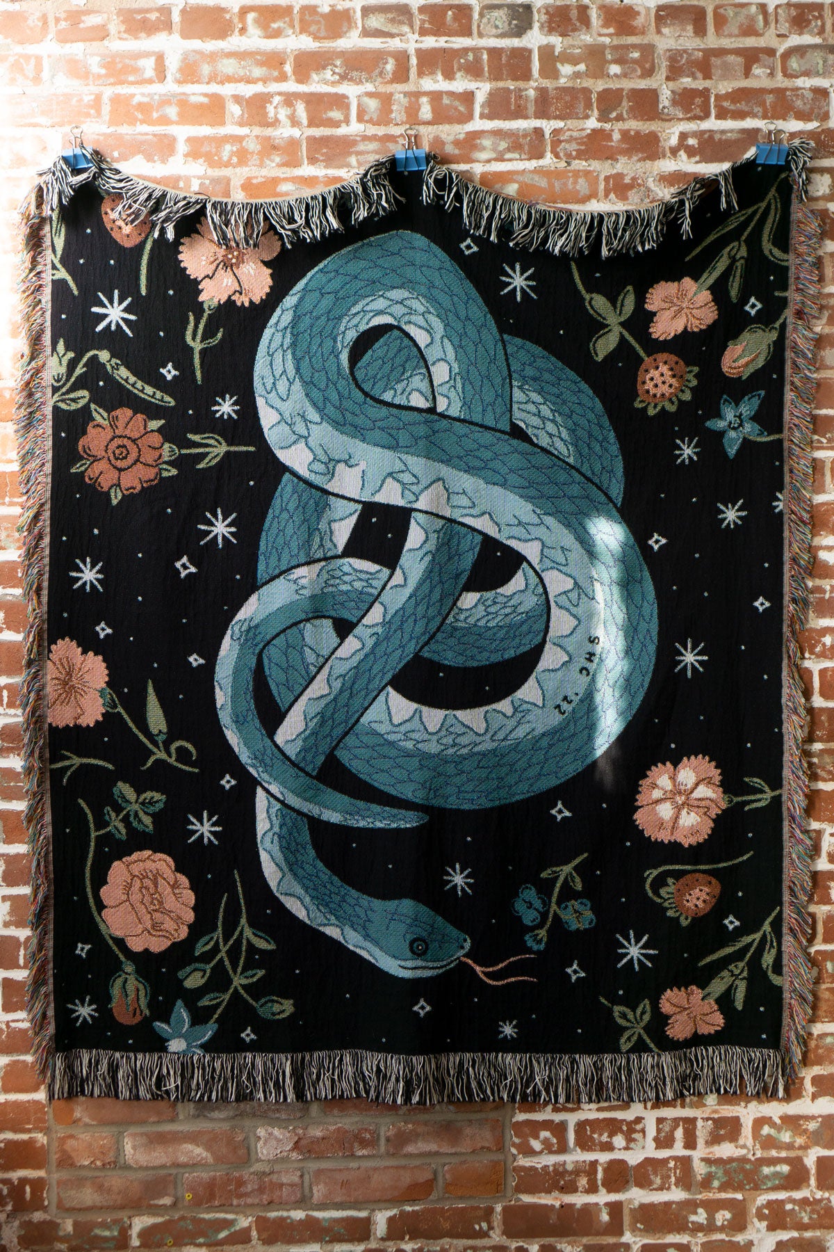 In Tangles Blanket