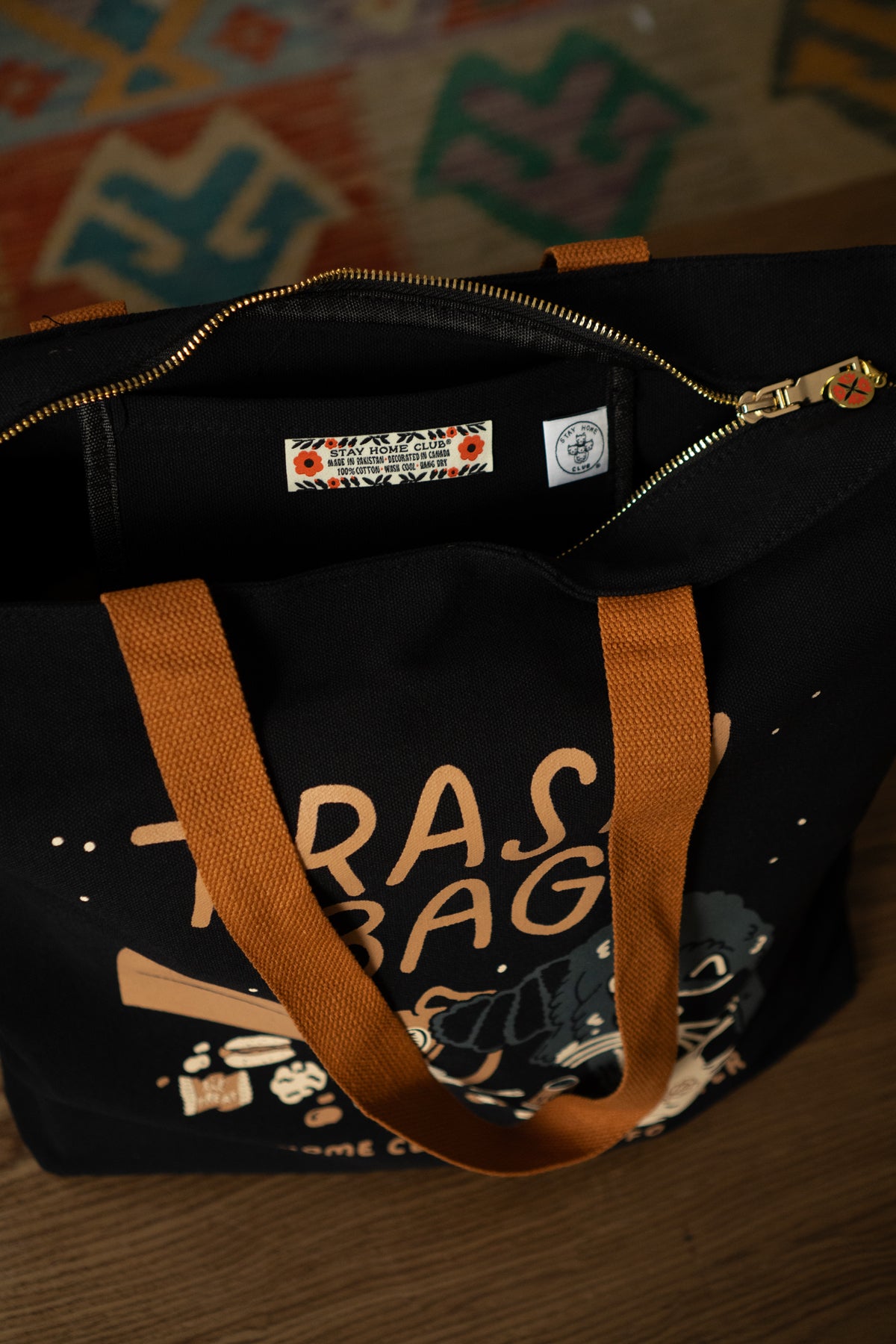 Trash Bag Big Zip Tote